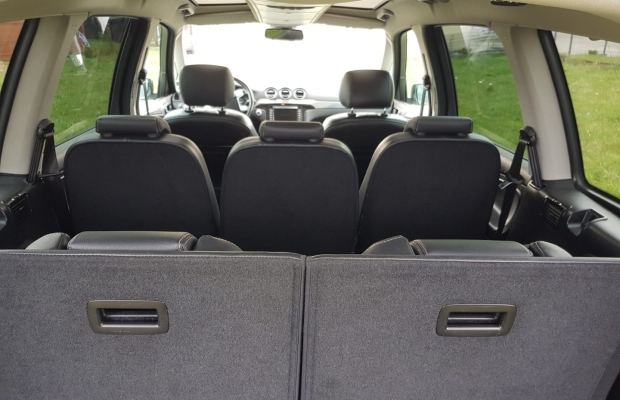 Sprzedam Ford Galaxy Platinum 2.0 Benzyna 2011 7 osobowy** - Zdjęcie 9