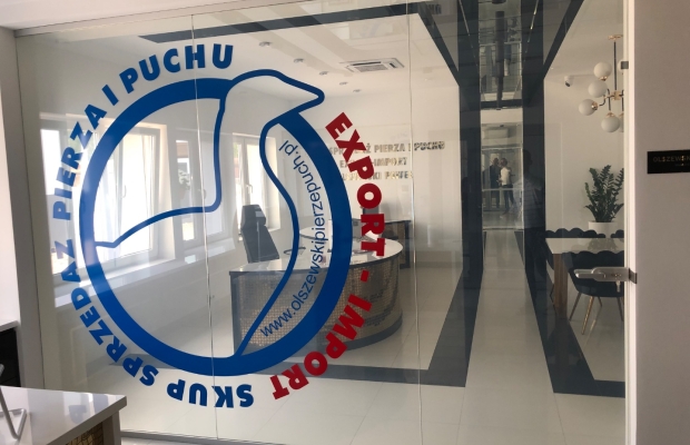 Ścianki szklane z folią inteligentną na pilota wraz z montażem - Zdjęcie 2