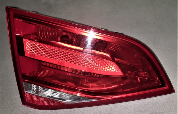 Oryginalna lampa - lewy tył Audi A4 B8 (Sedan) - Zdjęcie 1