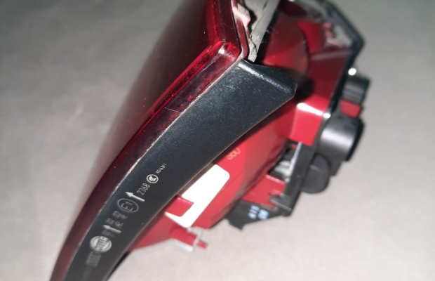 Sprzedam: oryginalna lampa (prawy tył ) Audi A4 B8 (Sedan) - Zdjęcie 7