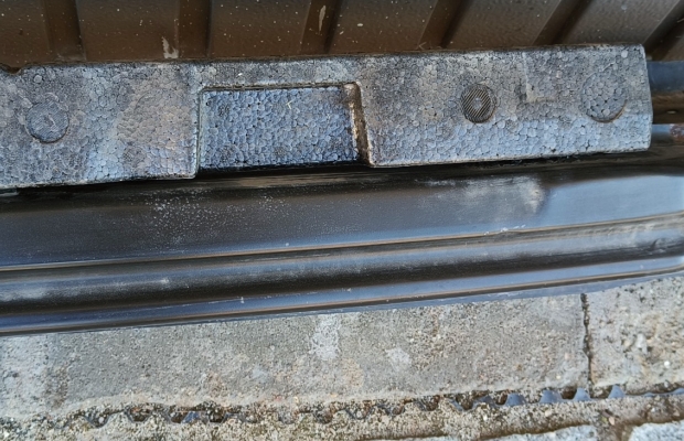 Belka , wzmocnienie zderzaka tył kombi Passat B6 - Zdjęcie 4