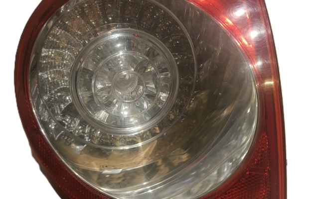 Passat B6 kombi , lampa tył lewa - Zdjęcie 1