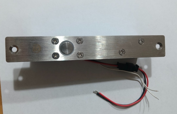 Elektryczny zamek, rygiel drzwiowy , do furtki wejściowej . - Zdjęcie 3