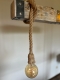 Stylowa lampa wisząca w klimacie loft / rustykalnym, lampa z belki z okuciem metalowym - Zdjęcie 4