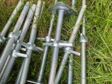 Zdjęcie: Rusztowanie elewacyjne