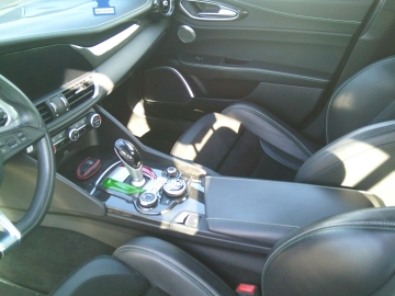 Zdjęcie: Alfa Romeo giulia quadrifogilo v6 bi turbo