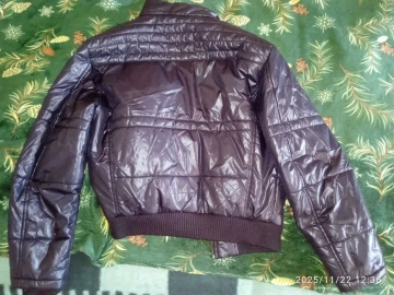 Zdjęcie: Kurtka damska firmy nosit