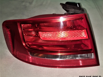 Zdjęcie: Oryginalna lampa - lewy tył Audi A4 B8 (Sedan)